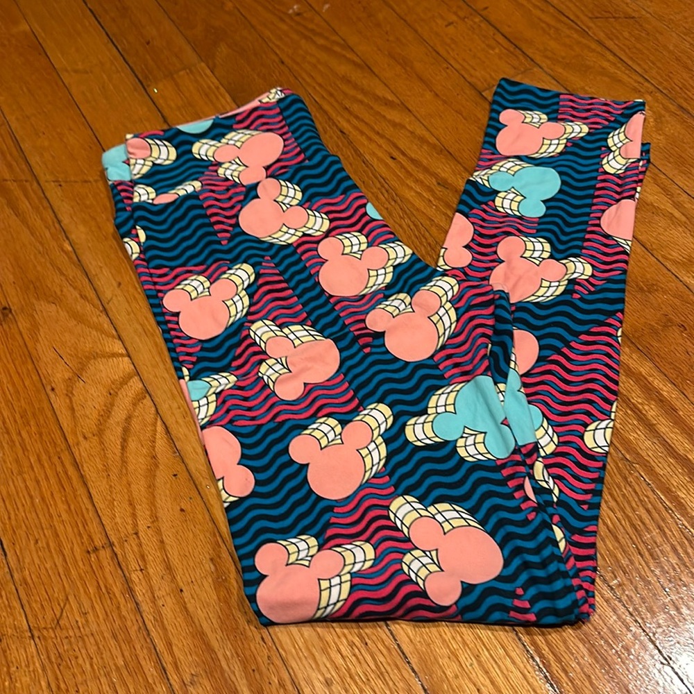 NWOT Mickey Mouse Leggings • Disney Leggings • LulaRoe OS Leggings Gender Reveal